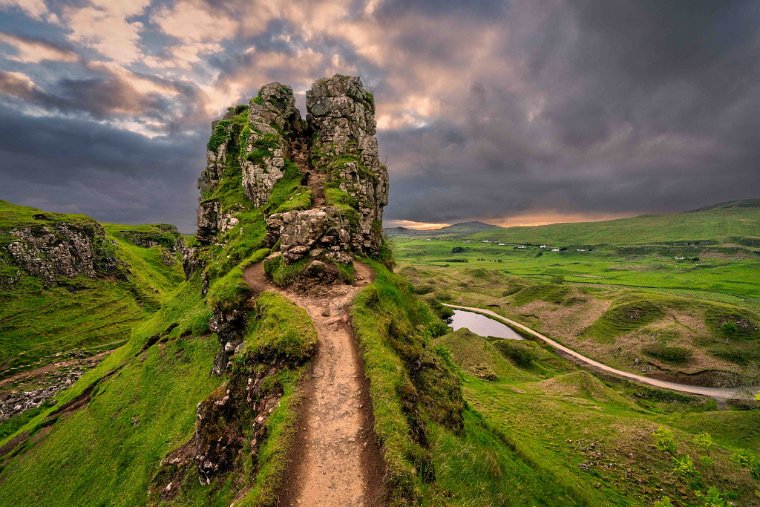062 Isle of Skye, fairy glen.jpg